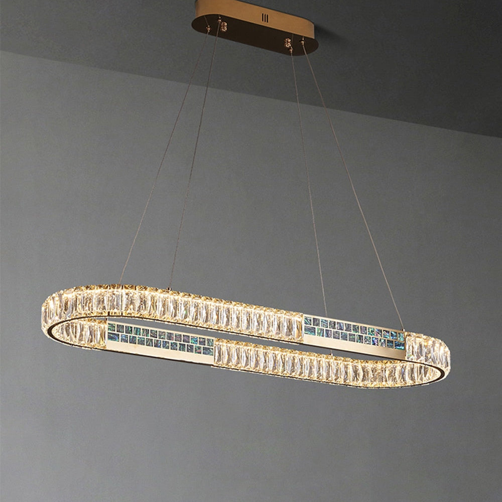Evelyn’s Elegance Chandelier - Chic Wall/Pendant Light With Luxurious Shell Design
