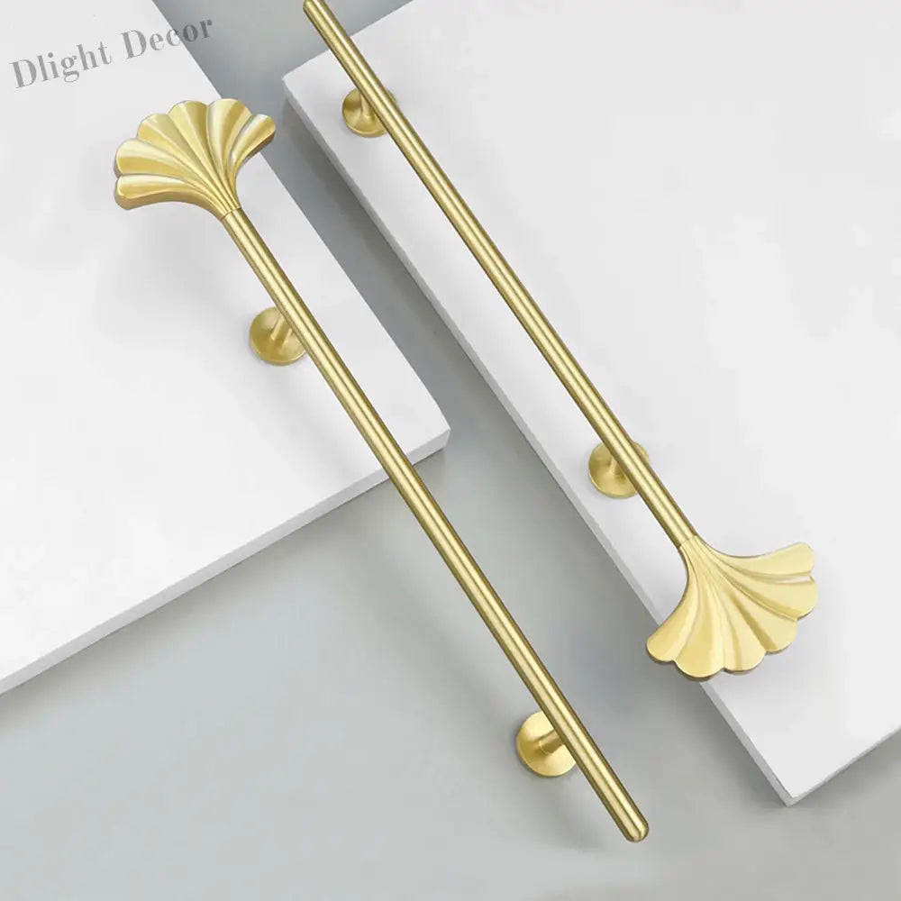1PC Solid Brass Ginkgo Leaf Handle – Elegant Gold Furniture Knob for Cabinets Wardrobes and Cupboards 1 pc / CHINA