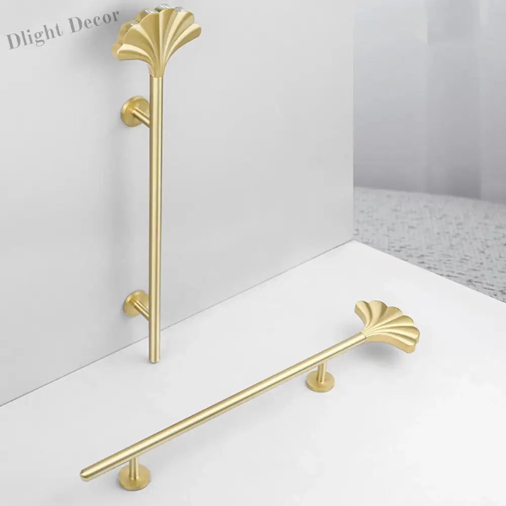 1PC Solid Brass Ginkgo Leaf Handle – Elegant Gold Furniture Knob for Cabinets Wardrobes and Cupboards 1 pc / CHINA