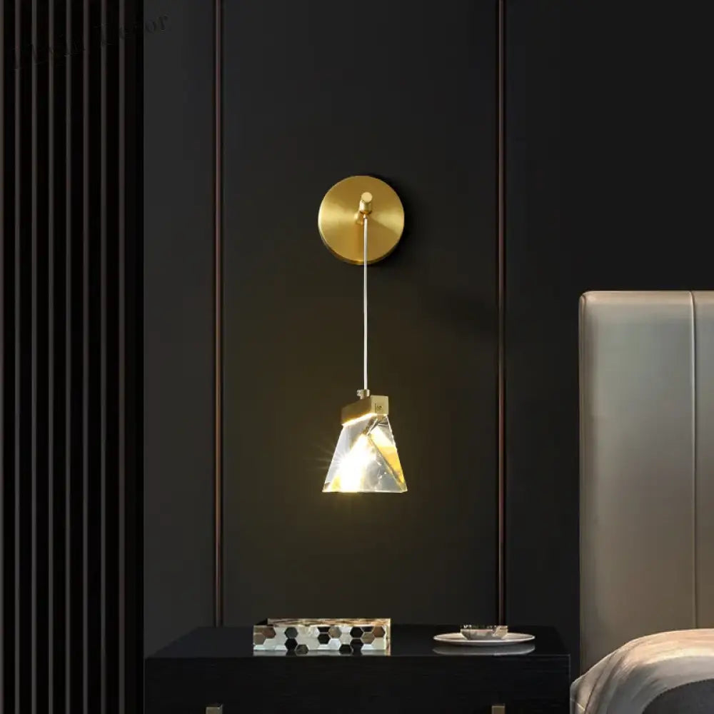 Amelia - Postmodern Light Luxury Brass Crystal Bedroom Warm Bedside Wall Lamp Creative Led Living