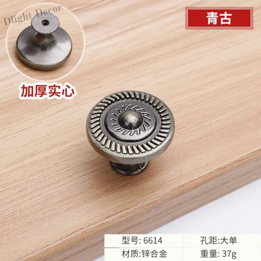 Antique Bronze Cabinet Handles - Vintage Zinc Alloy Drawer Pulls for Furniture 6614 single hole A L Handles