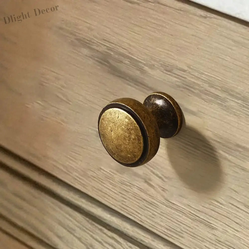 Antique Bronze Wardrobe Door Handles – Zinc Alloy Cabinet Pulls and Drawer Knobs Handles