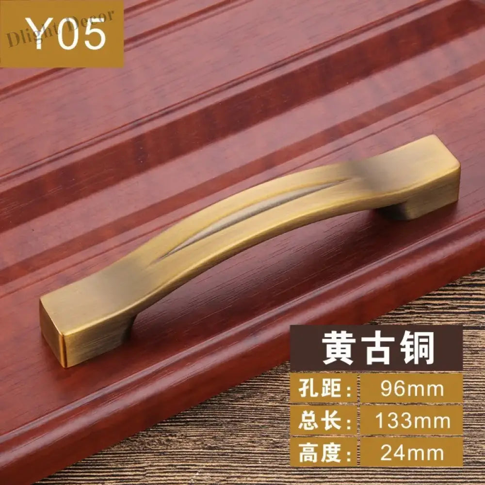 Antique Yellow Bronze Cabinet Handles - Brushed Vintage Drawer Pulls for Kitchen and Wardrobe Doors Y05 96mm Handles