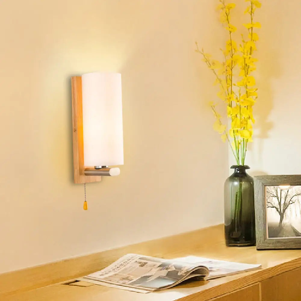 Clara’s Wall - Mounted Reading Light With Elegant Glass Shade White