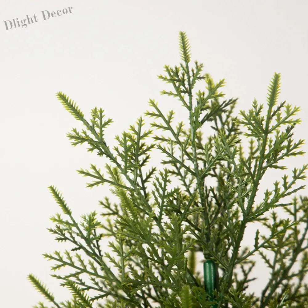 Dlight Decor 50cm Christmas Pine Tree with Realistic Cedar Branch