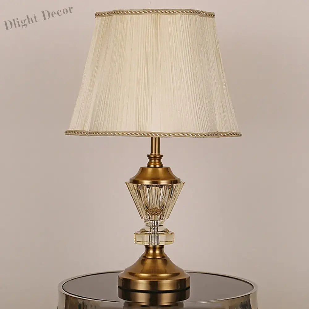 European Crystal Table Lamp - Elegant Bedside Light For Wedding Hotel And Bedroom Decor