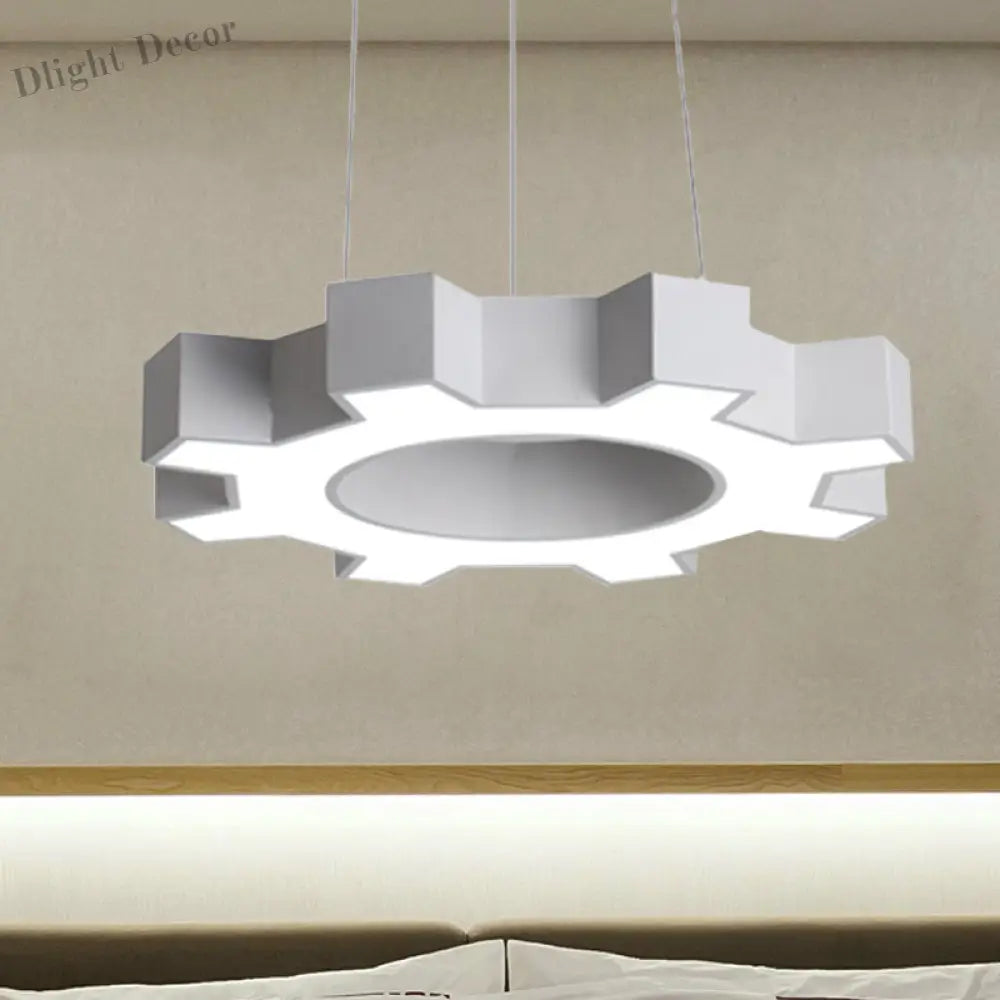 Evelyn’s Energetic Gear Pendant: Illuminate Your Gym With Modern Style Pendant Lighting