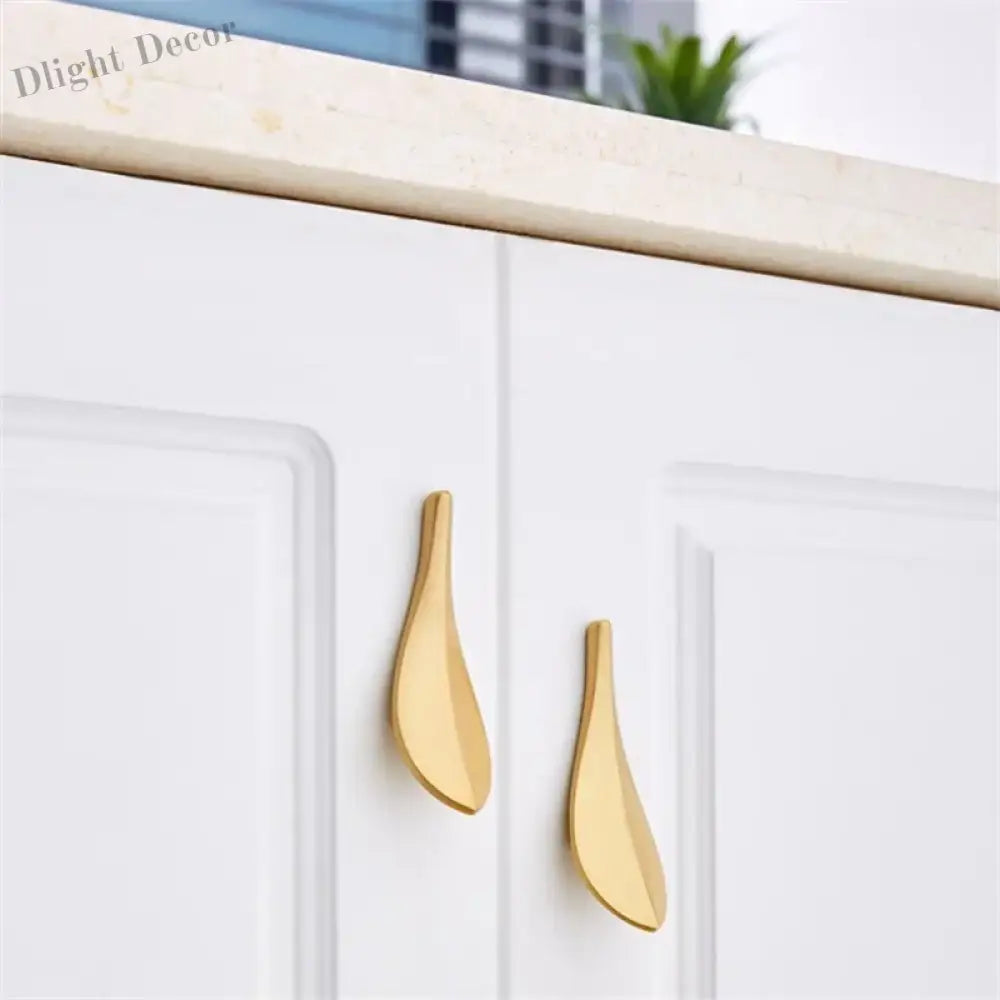 Golden Leaf Drawer Handles - Zinc Alloy Light Luxury Cabinet Knobs for Furniture Handles