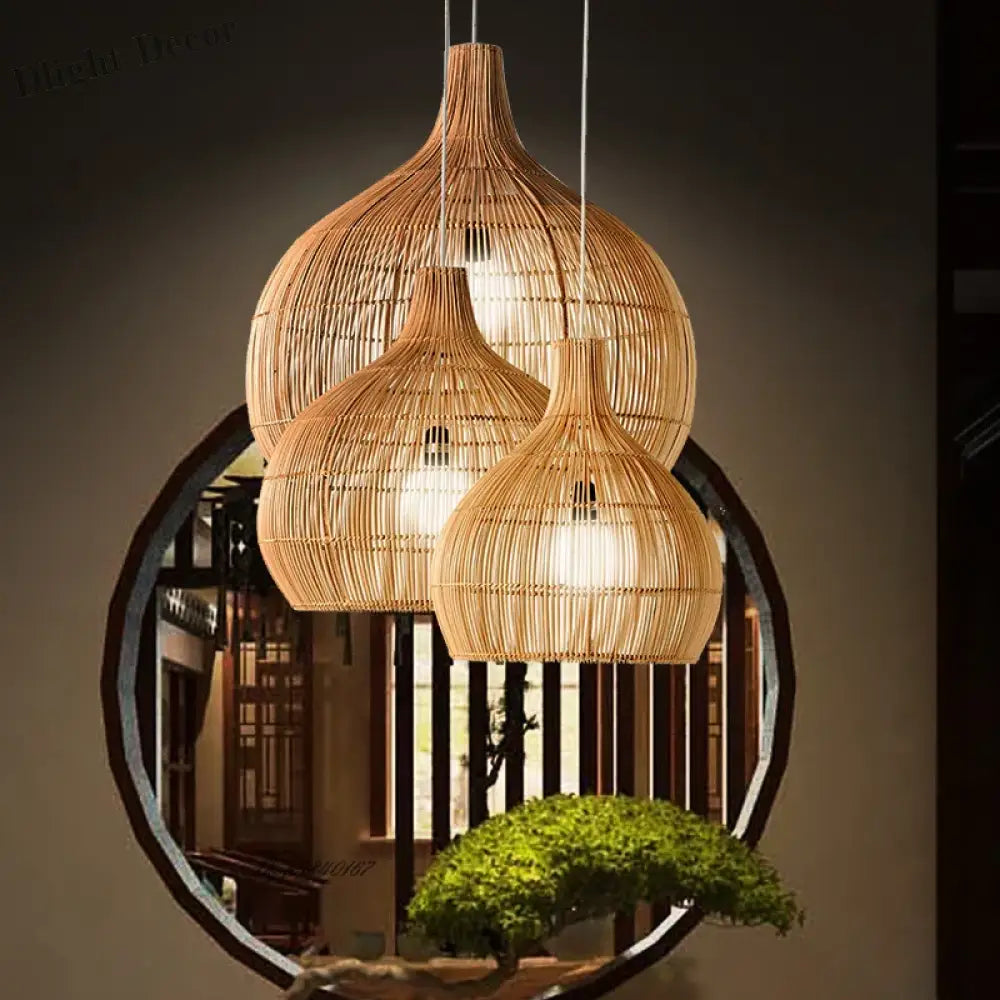 Japanese Handmade Rattan Woven Pendant Lamp - Artful Lighting For Rural Retro Decor Lights