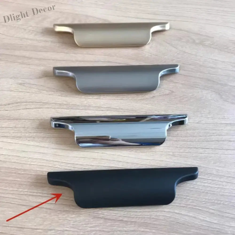 Luxury Zinc Alloy Curved Cabinet Handles - Modern Drawer Pulls for Wardrobes and Shoe Cabinets Black 128mm Handles