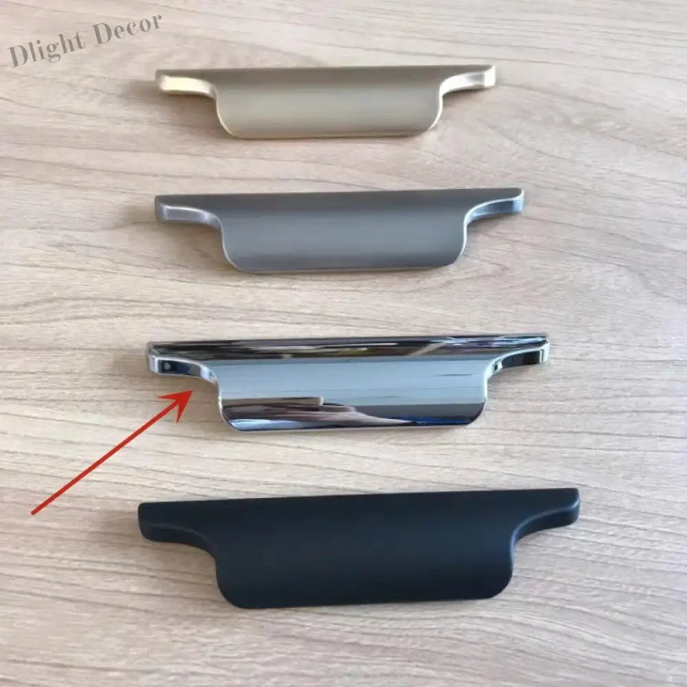 Luxury Zinc Alloy Curved Cabinet Handles - Modern Drawer Pulls for Wardrobes and Shoe Cabinets Silver 128mm Handles