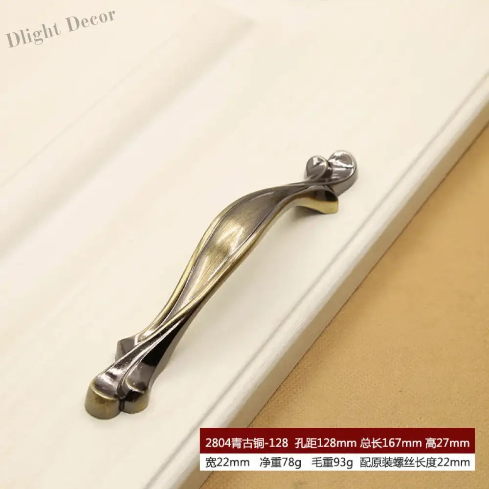 Retro Bronze Cabinet Handles - Antique Metal Kitchen Door Pulls and Wardrobe Knobs 128mm 2804-128mm Handles