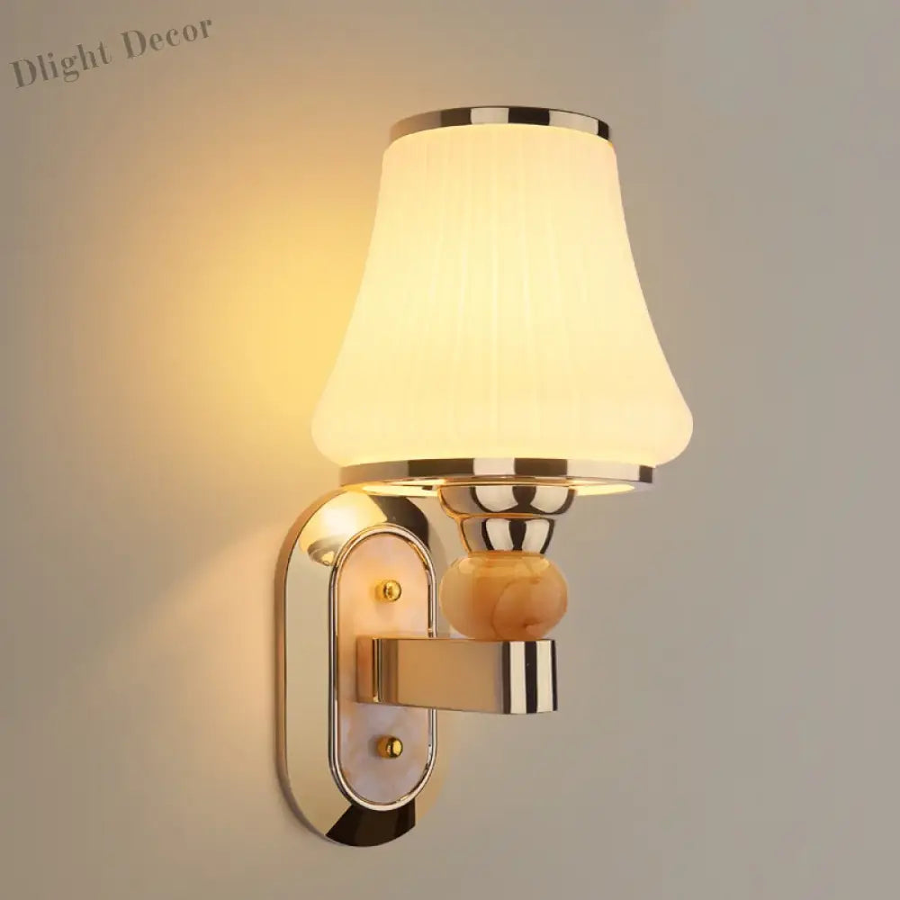 Sleek Modern Bedside Wall Lamp - Elevate Your Bedroom Ambiance Wall Lamp