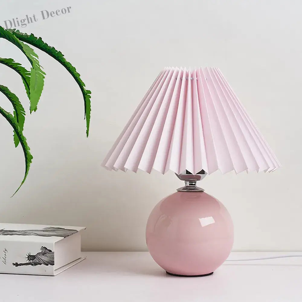 Vintage Pleated Table Lamp With Led E27 Tricolored Bulb - Charming Decorative Night Light For